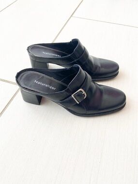 Naturalizer Black Mule Heels Size 5